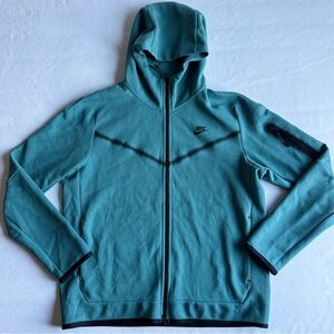 Teal Nike Tech Fleece Zip Up Jacket